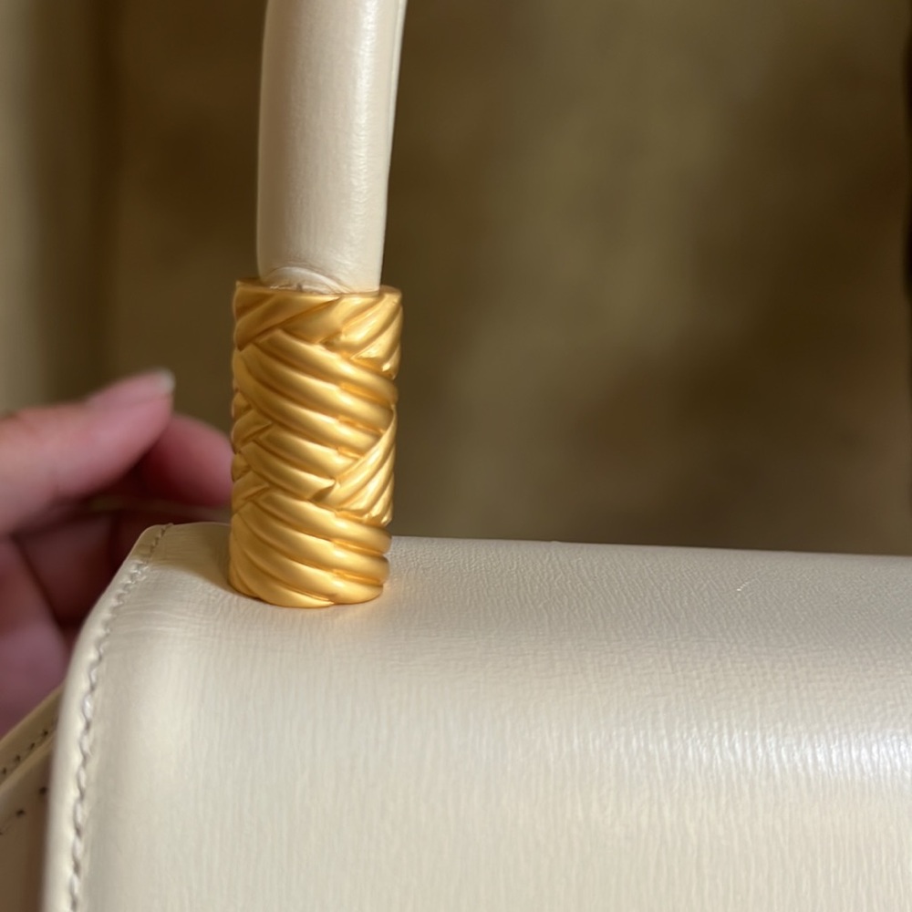 Ungaro off white vintage bag - Picture 9 of 10